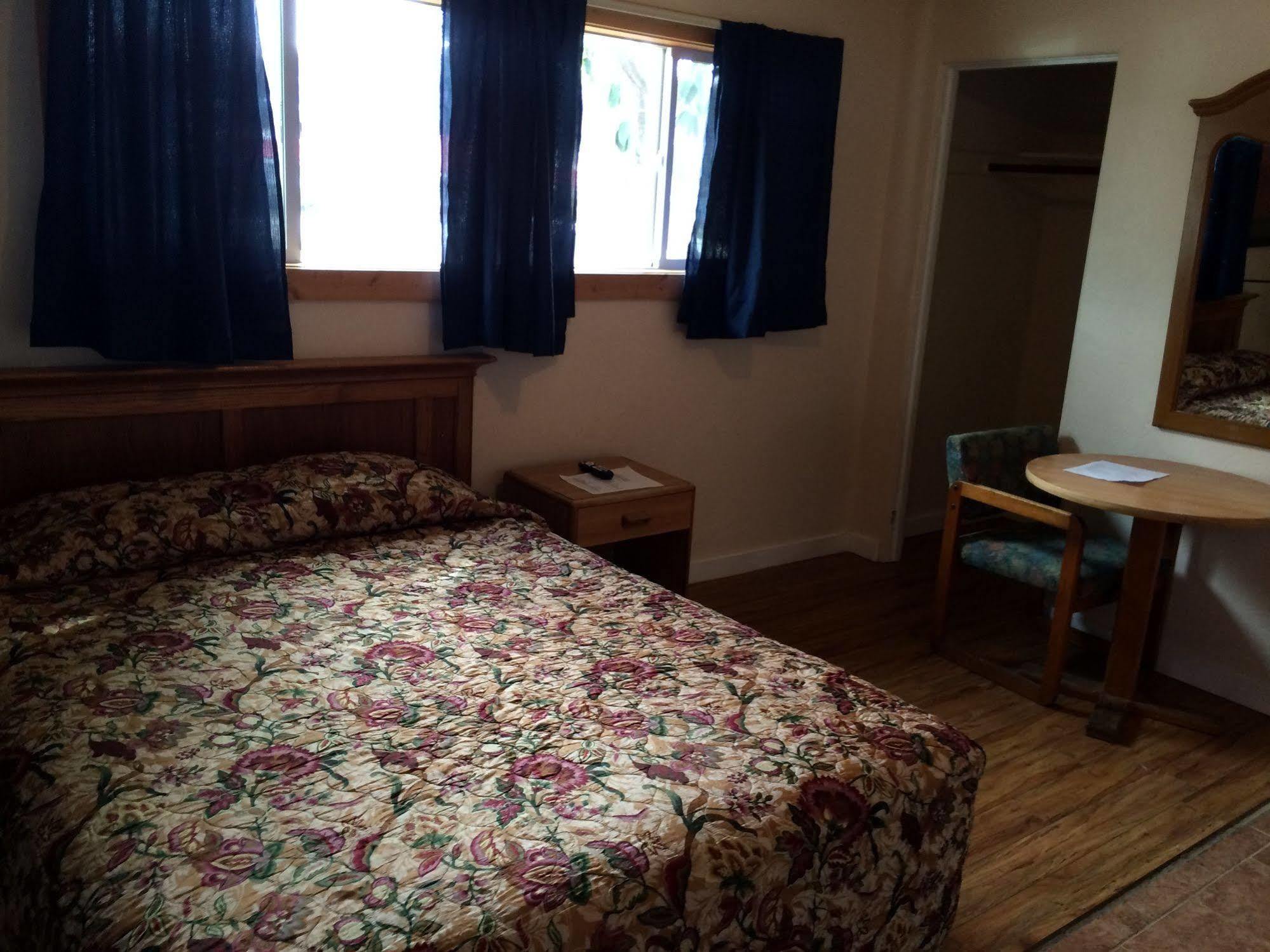 Terrace Motel 库斯贝 外观 照片
